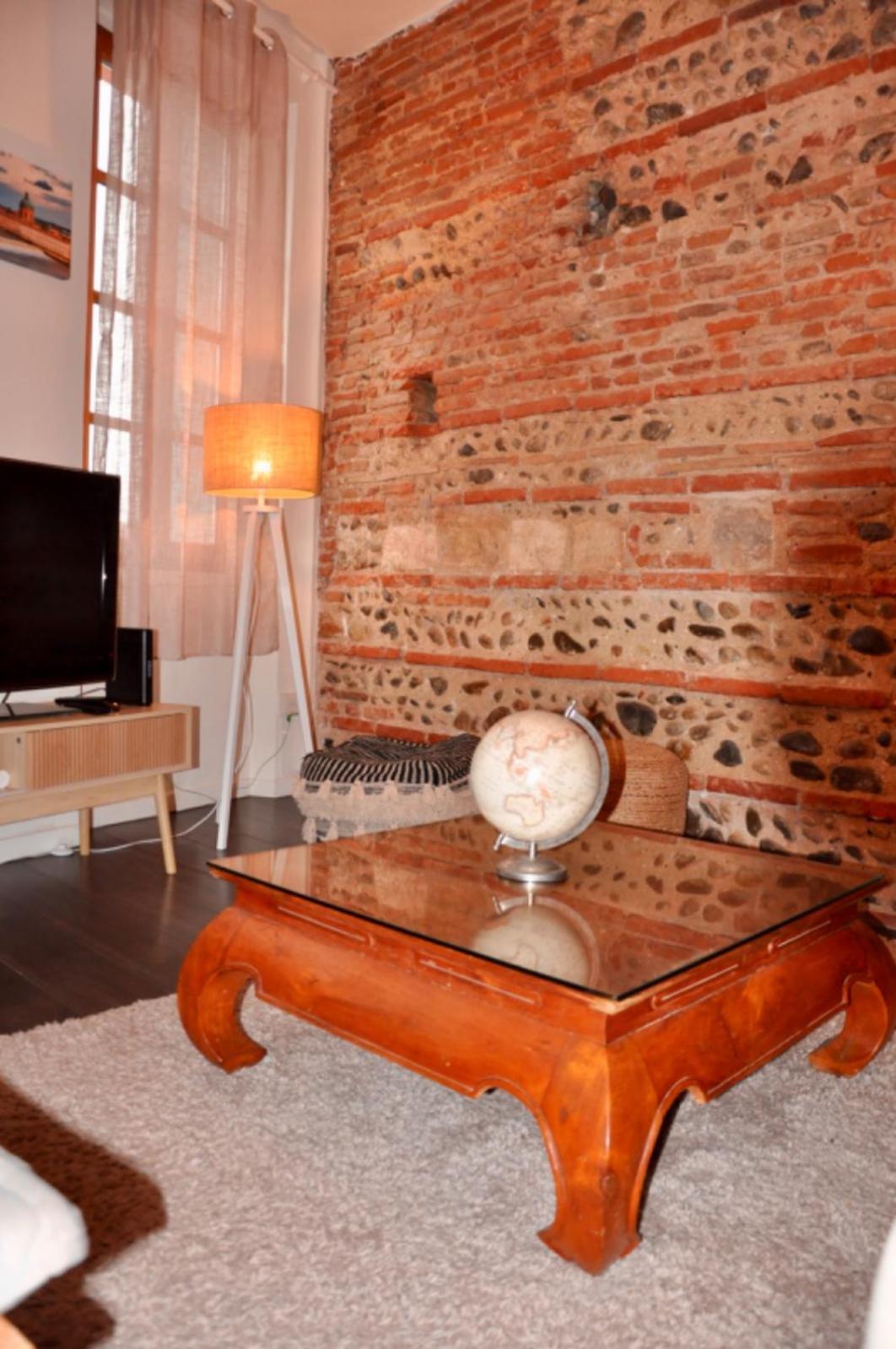 Le Charme D'Arnaud Hypercentre Wifi Accueil Gratuit H24 Daire Toulouse Dış mekan fotoğraf